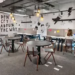 The Social Hub Hotel 3*