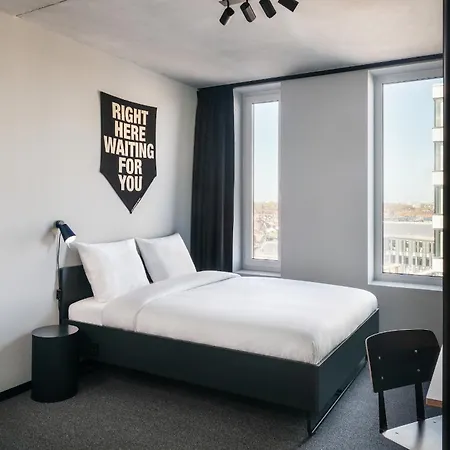 The Social Hub Hotel