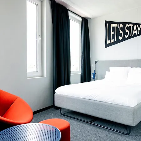 The Social Hub Hotel 3*