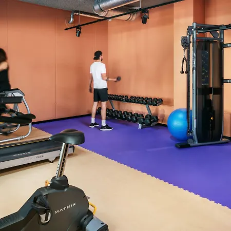 Hotel The Social Hub 3*