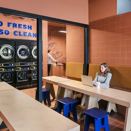 酒店 The Social Hub 3*