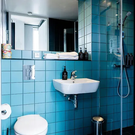 Hotel The Social Hub 4*