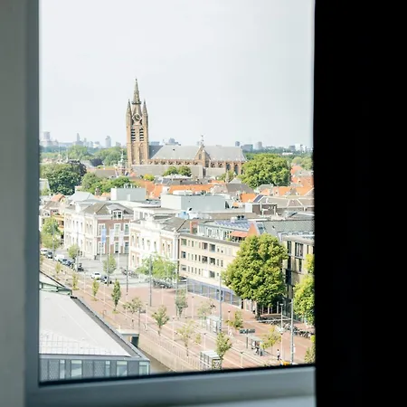 Hotel The Social Hub 4*