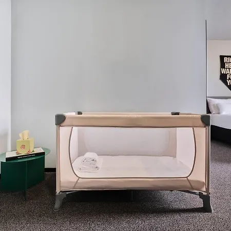The Social Hub Hotel
