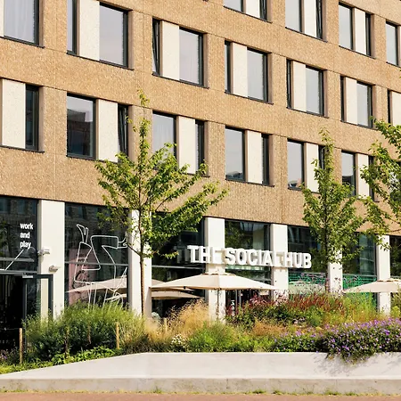 Hotel The Social Hub 4*