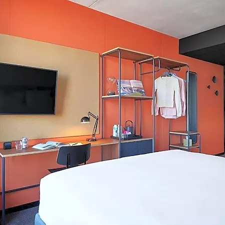The Social Hub Hotel