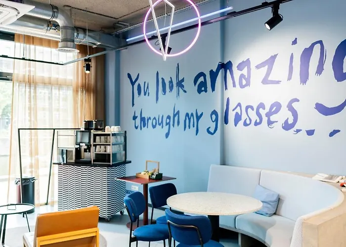 The Social Hub Hotel 3*