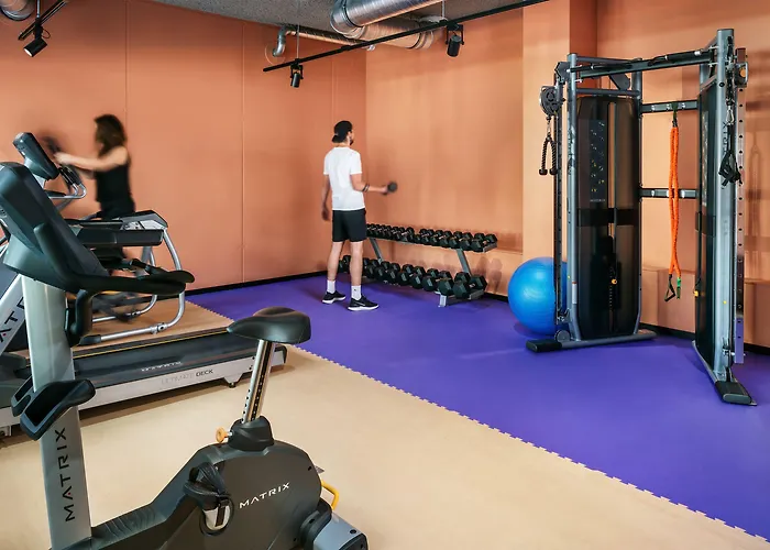 Hotel The Social Hub 3*