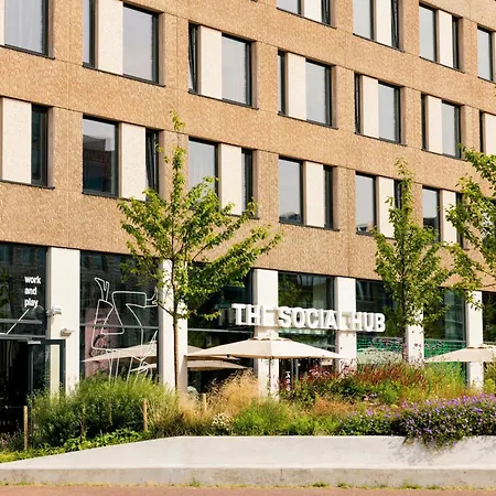 The Social Hub Отель Делфт