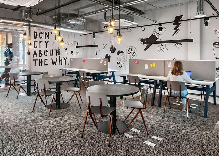 The Social Hub Hotel 3*