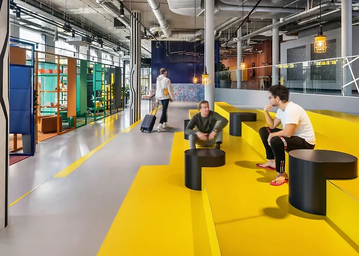 The Social Hub Hotel 3*